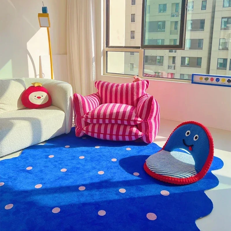 Klein Blue Irregular Decorativ - Home Decor Ig recension och pris